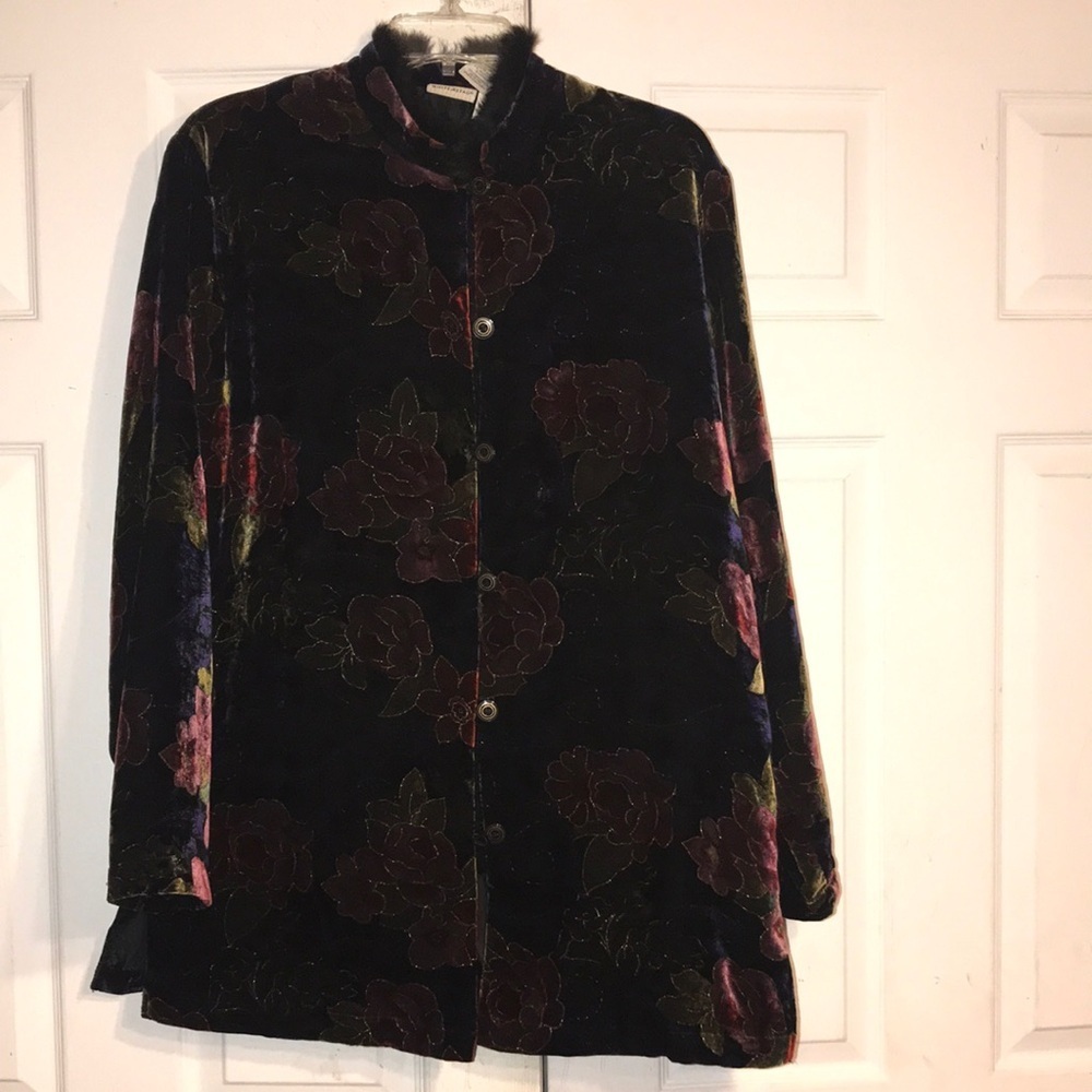 Women’s Velvet-Feel Mandarin Jacket